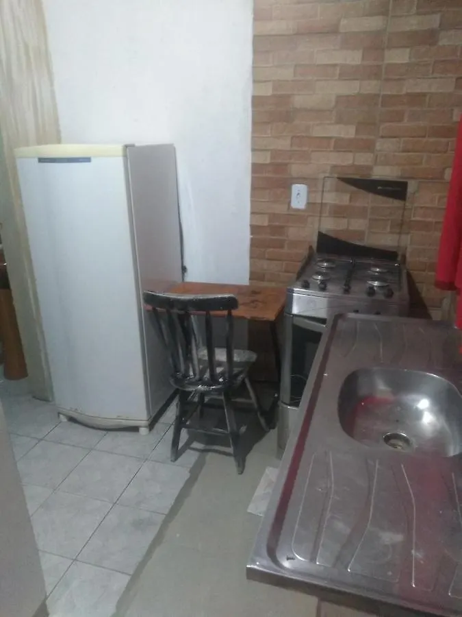 Villa Kitinete Pequena Em Patio Compartilhado à Florianópolis Hébergement de vacances